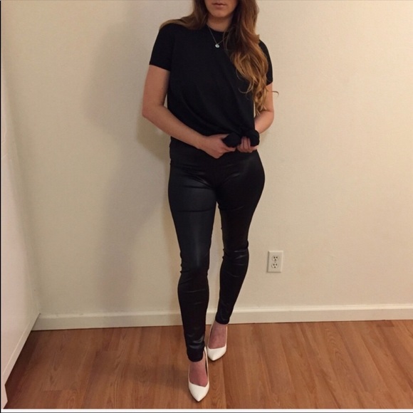 Faux Leather Highwaisted Ankle Leggings - Picture 5 of 5